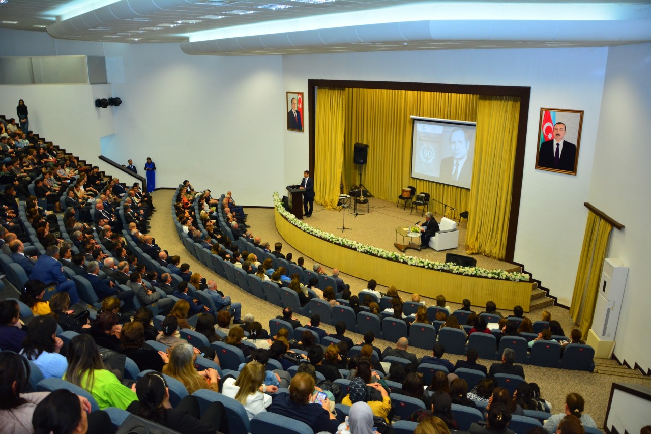 Ağstafada şair Həmid Abbasın 90 illik yubileyi qeyd olundu - FOTOLAR